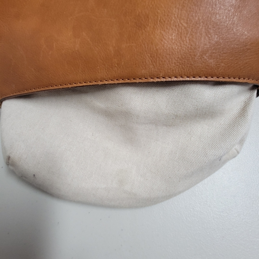 Michael Kors Vintage Studded Small Cognac Leather Saddle Shoulder Bag. - Picture 12 of 16